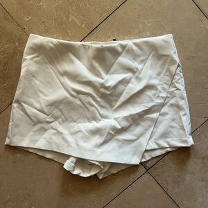 Torrid Cream Skort